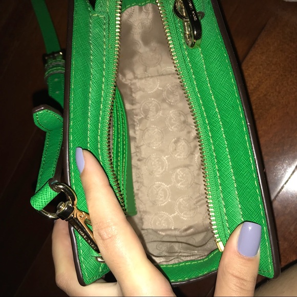 SOLD❌Michael Kors Mini Selma - Picture 5 of 7